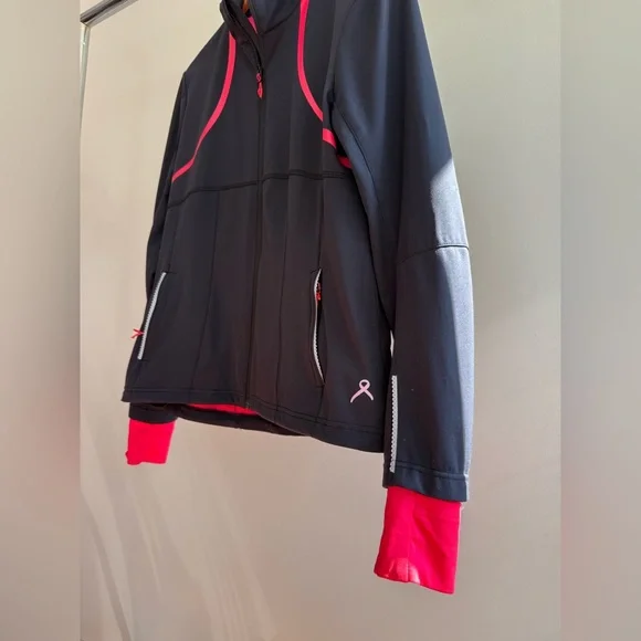 Running Room Running Jacket - Picture 4 of 9